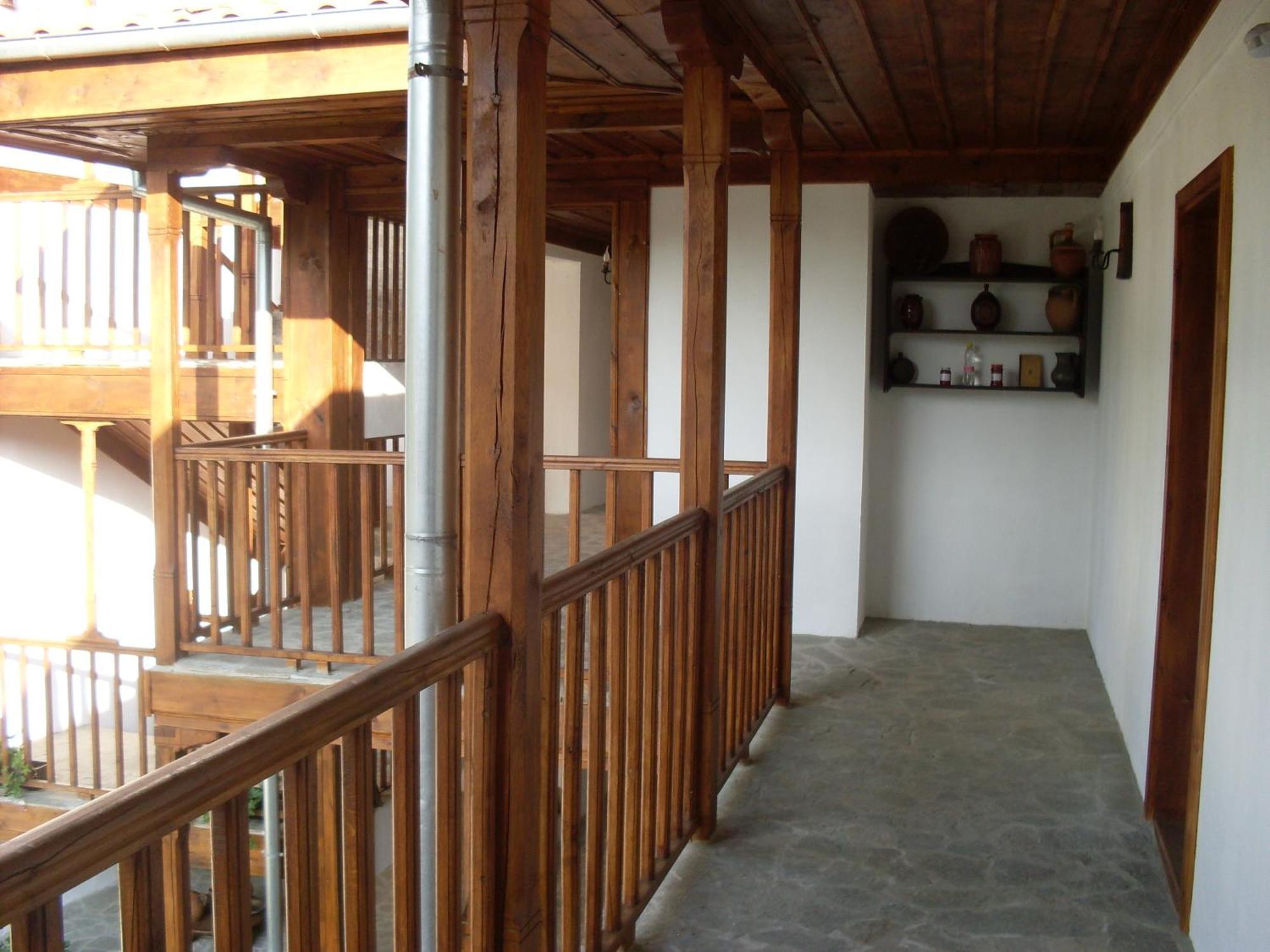 Tsutsovi House Ξενοδοχείο Kalofer Εξωτερικό φωτογραφία